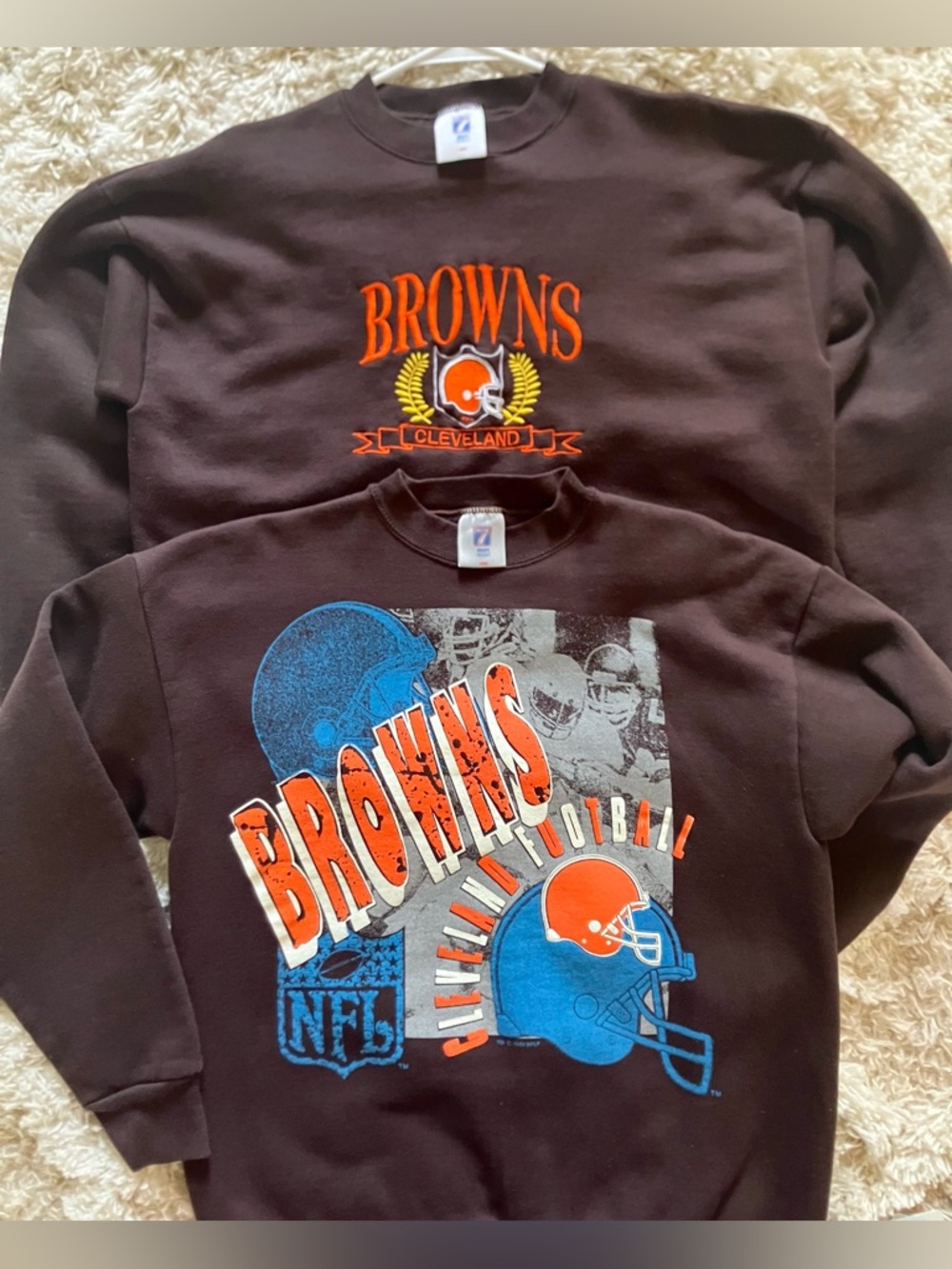 Cleveland Browns 1991 and 1992 Vintage Logo 7 Crewneck Sweatshirts Large NFL